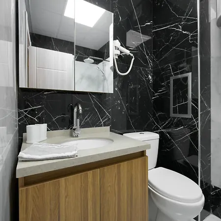 Azur Ap19 Apartamento Shkorpilovtsi