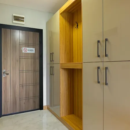 Azur Ap19 Apartment