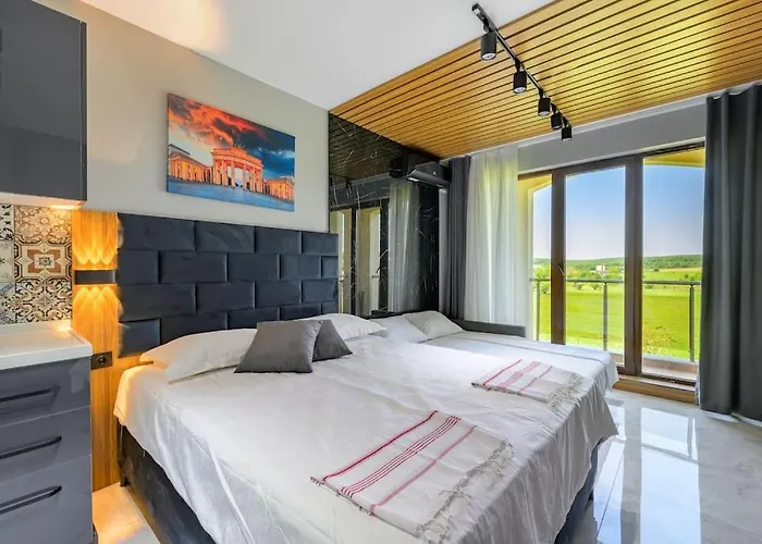 Azur Ap19 Шкорпиловци