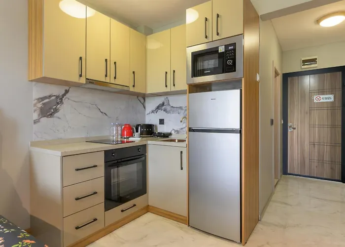 Azur Ap19 Шкорпиловци